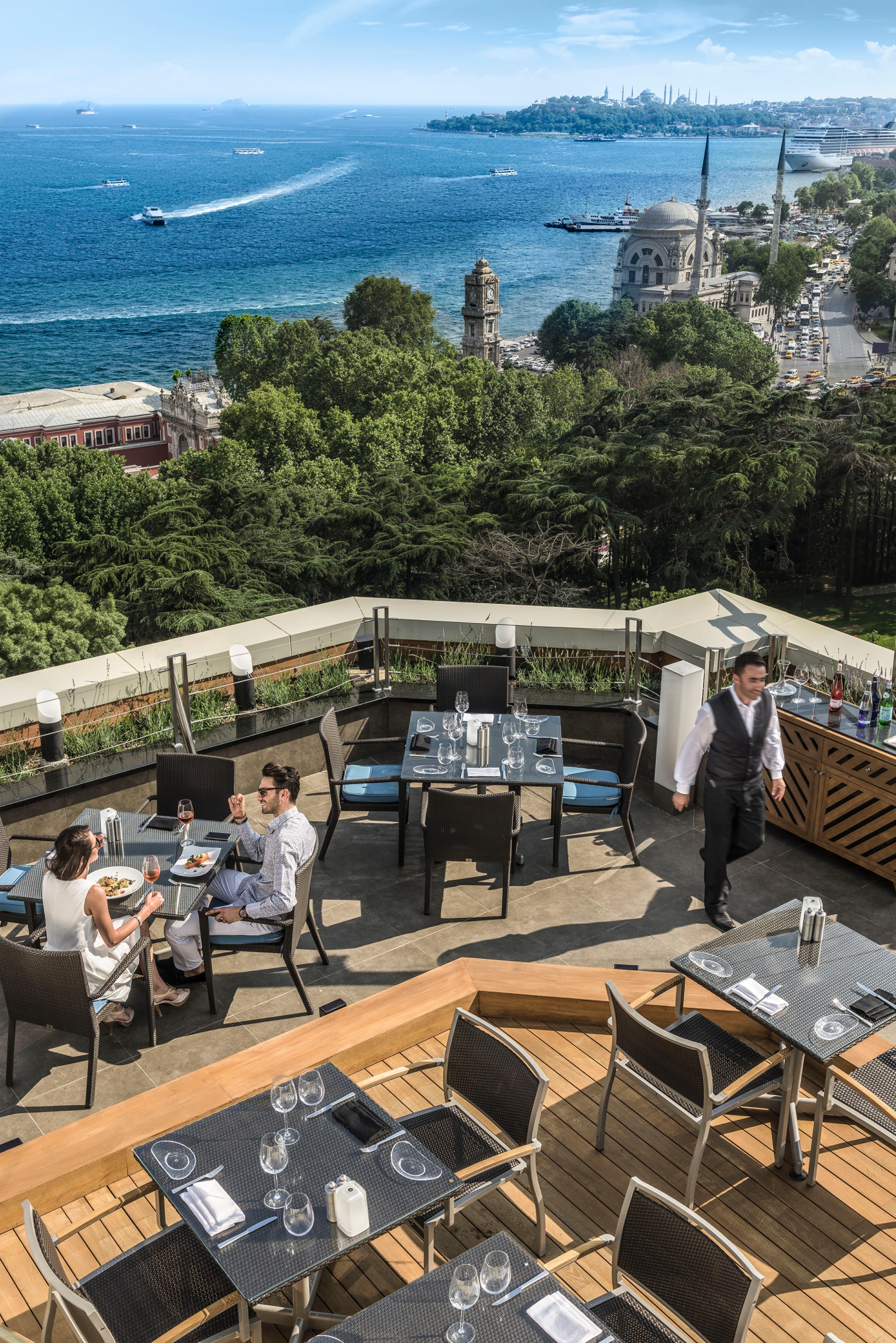 Swissotel The Bosphorus Istanboel Buitenkant foto The Terrace